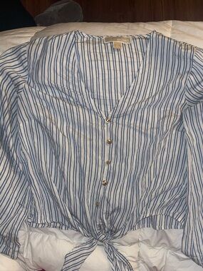 Michael Kors Blue White Striped Tie Front Blouse Size M Lightweight Button Top